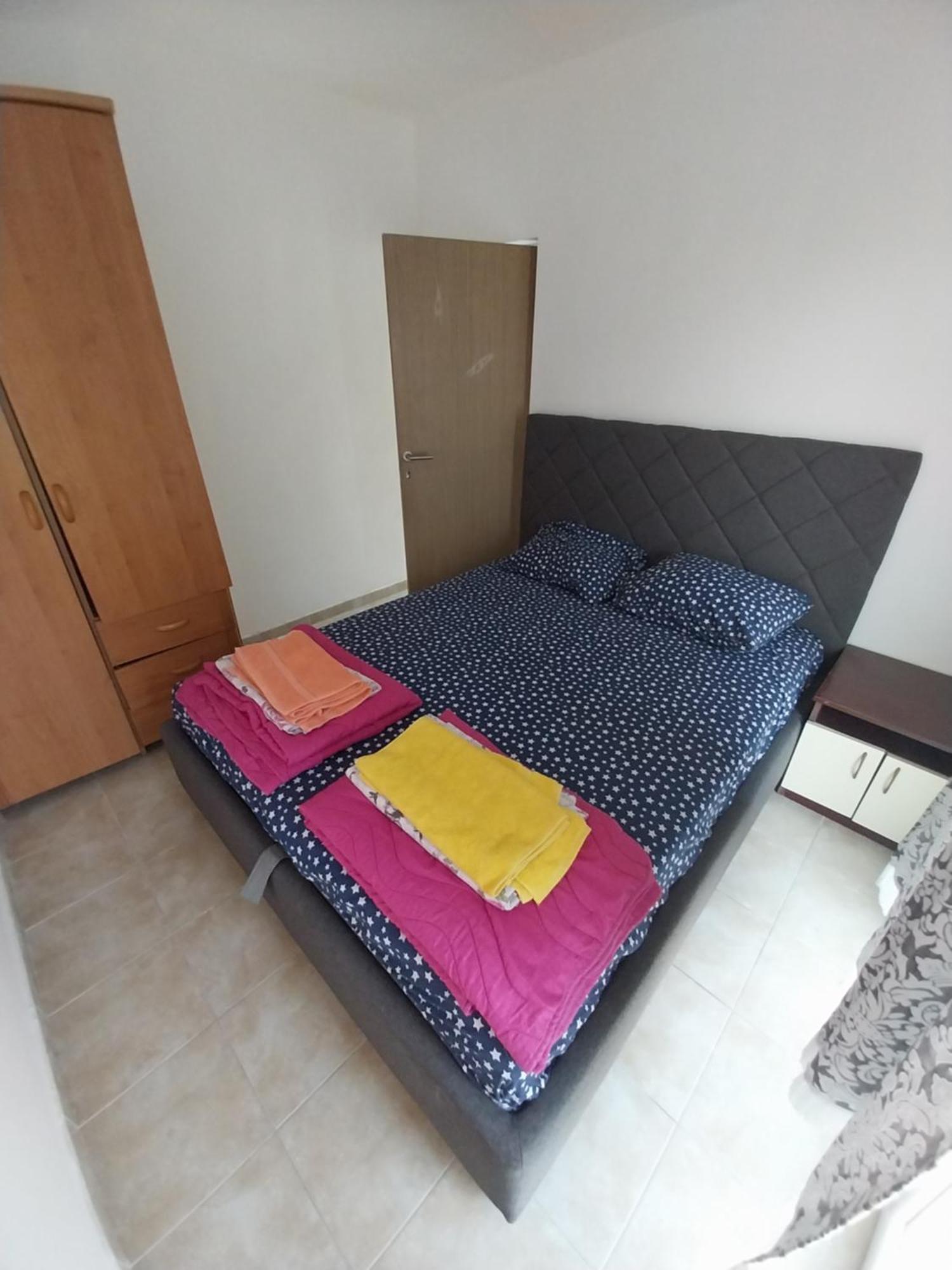Apartmani Zelenika 헤르섹 외부 사진