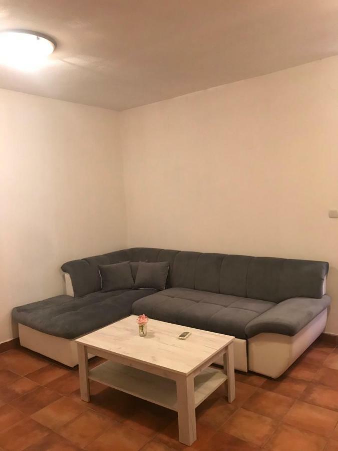 Apartmani Zelenika 헤르섹 외부 사진